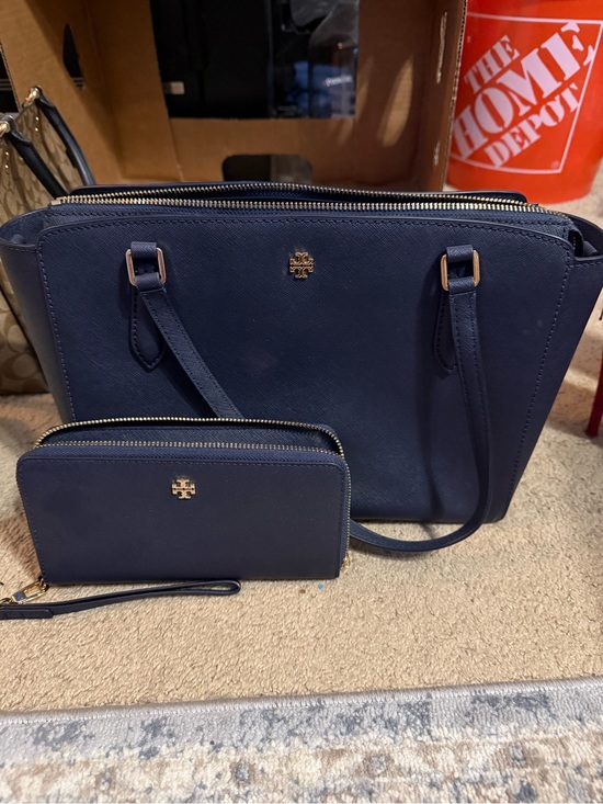 Tory Burch Handbags - Tory Burch Navy Saffiano Leather Tote with Matching Wallet Set